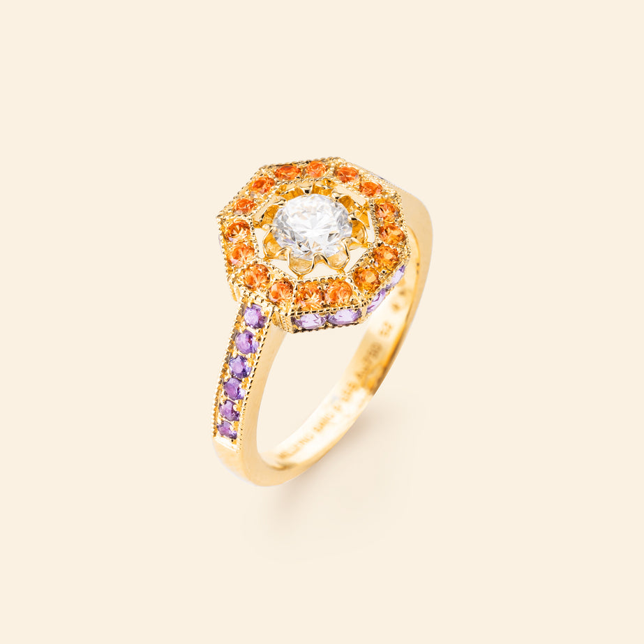 Diamond engagement ring yellow gold Maison Mellerio