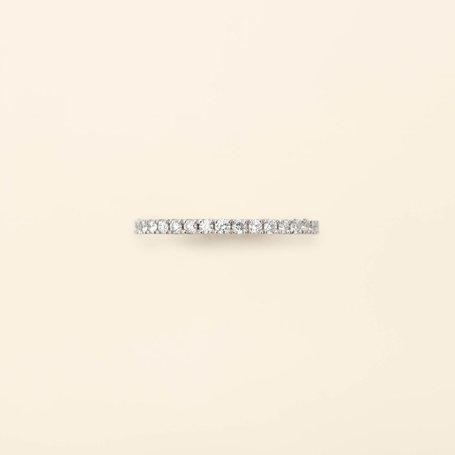 Essential Wedding band platinum