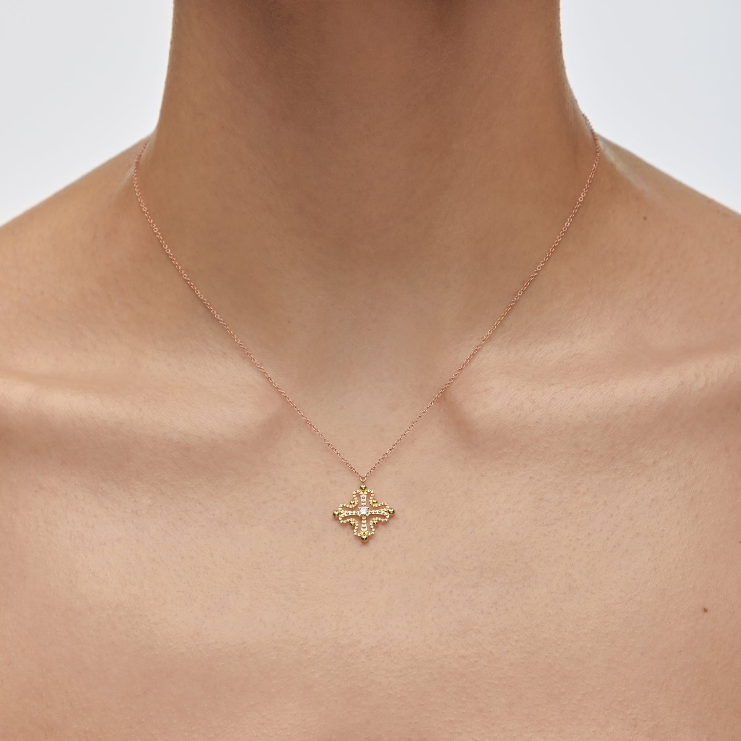 Nina Necklace Diamond Green Gold Mellerio