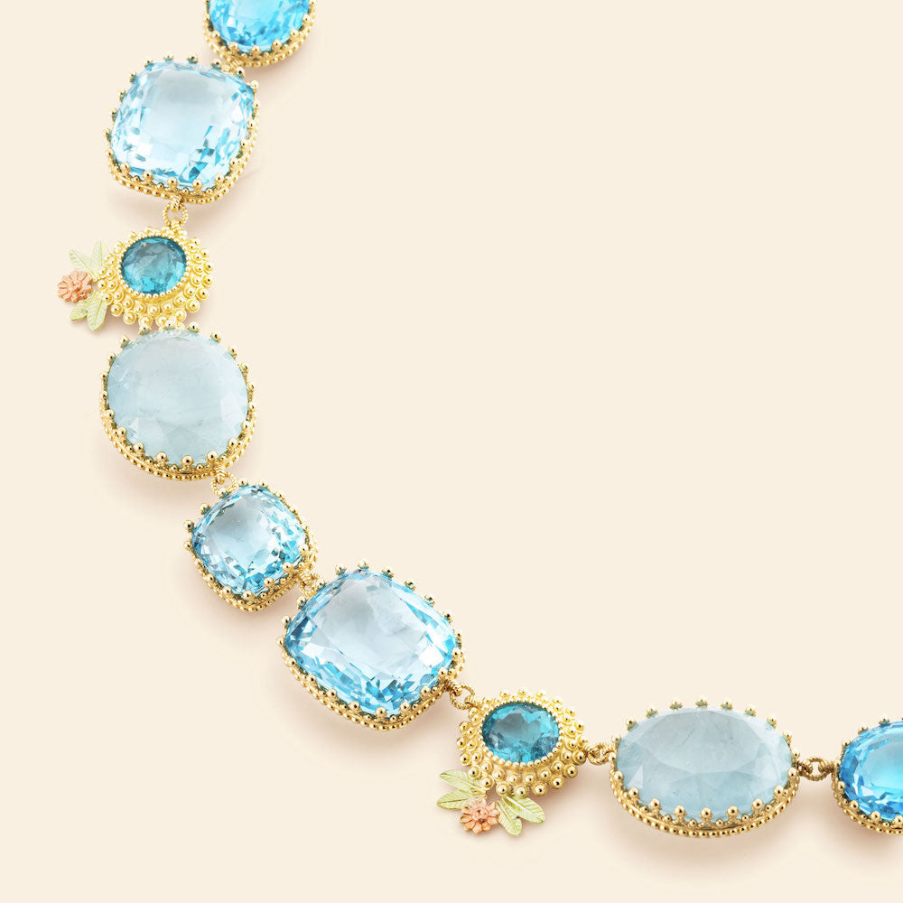 HIGH JEWELRY NECKLACE PIERRERIES BLUE