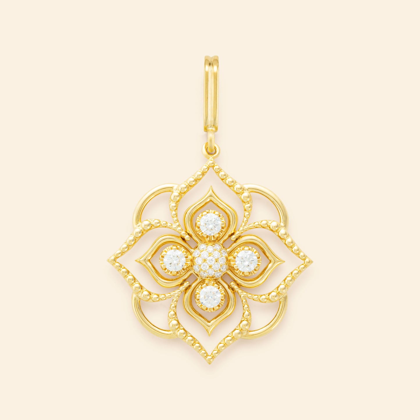 Médaille or jaune avec diamants Mellerio