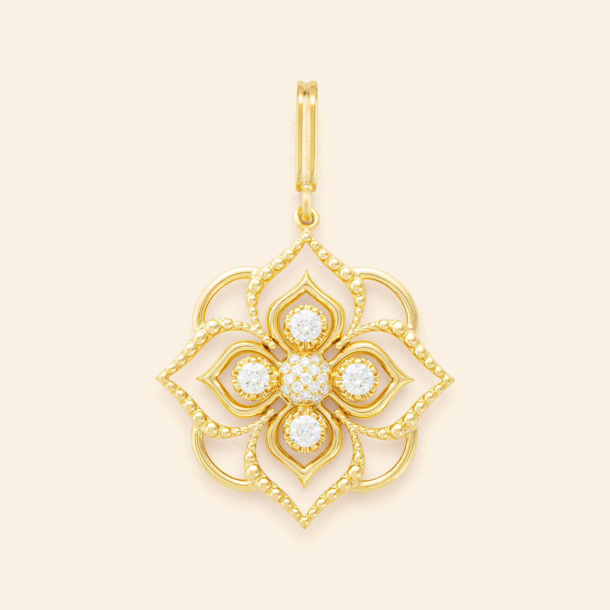 Médaille or jaune avec diamants Mellerio