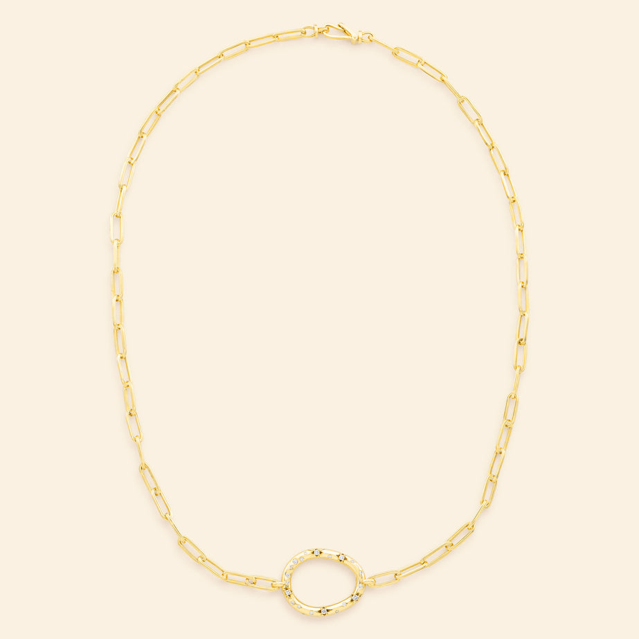 Lien Or Mellerio cut paved