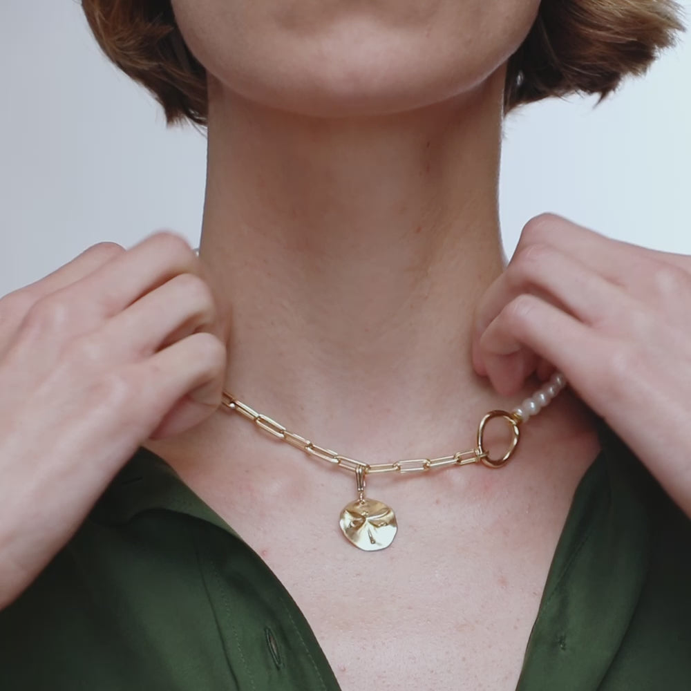 Gold necklace jewelry Maison Mellerio