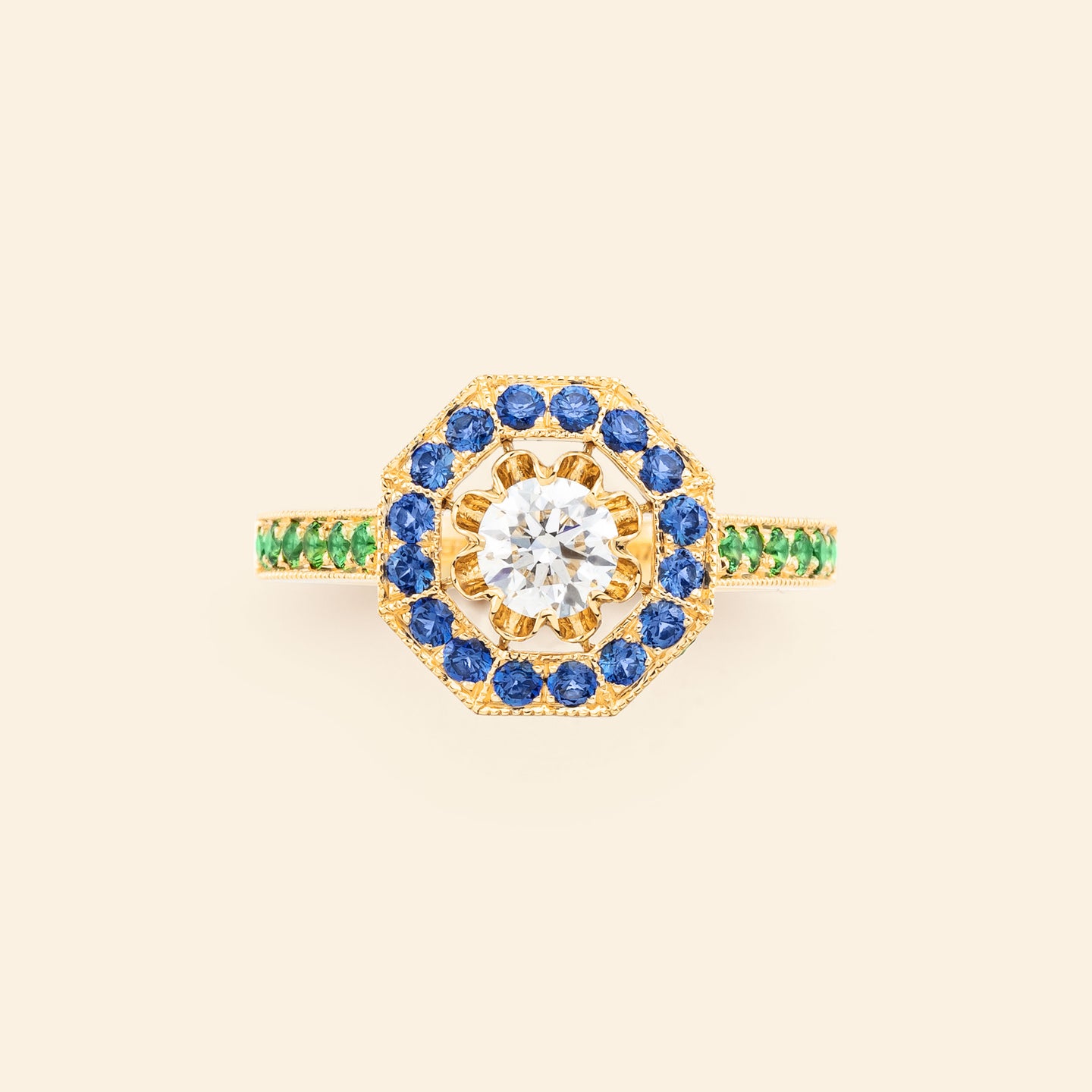 Diamond engagement ring yellow gold Maison Mellerio