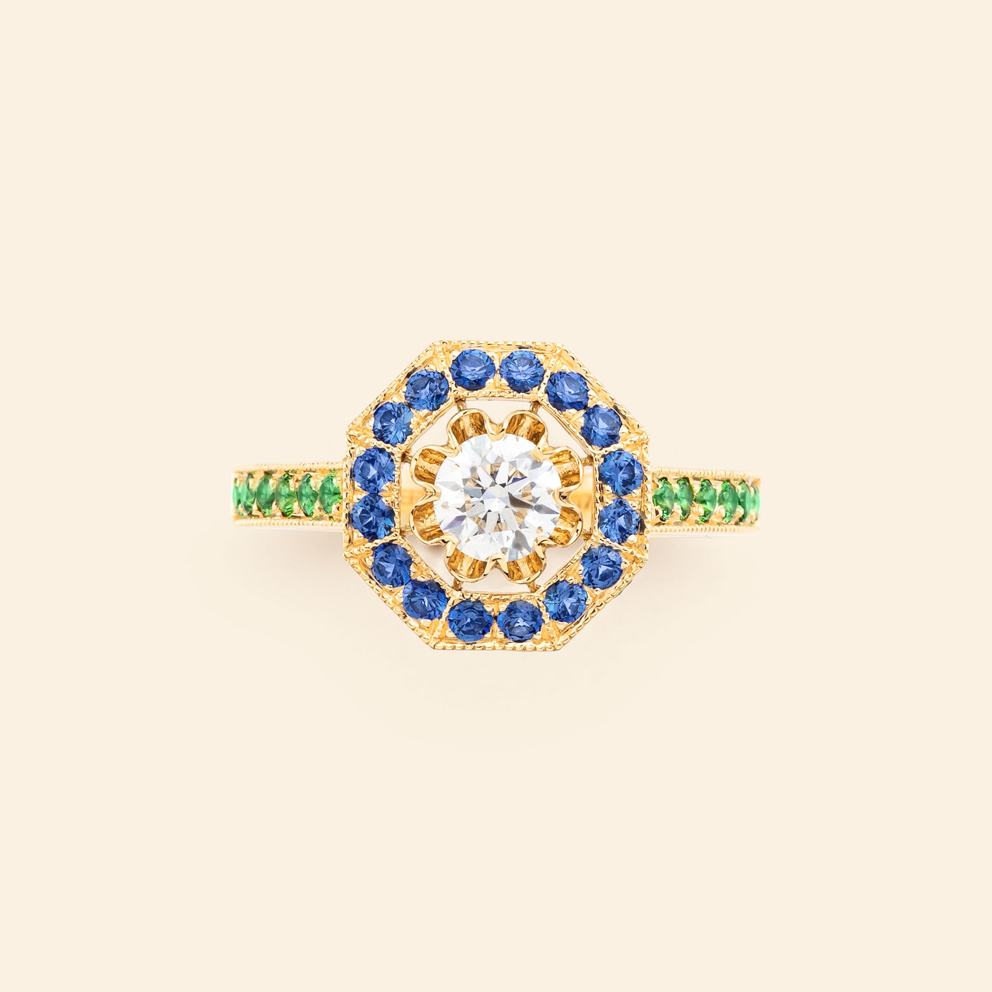 Diamond engagement ring yellow gold Maison Mellerio