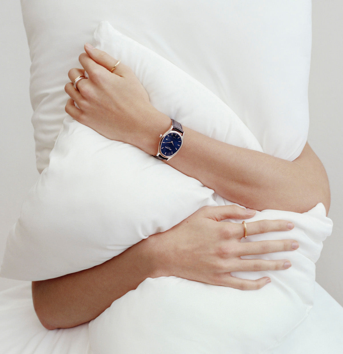 Riviera chasing band Yellow gold