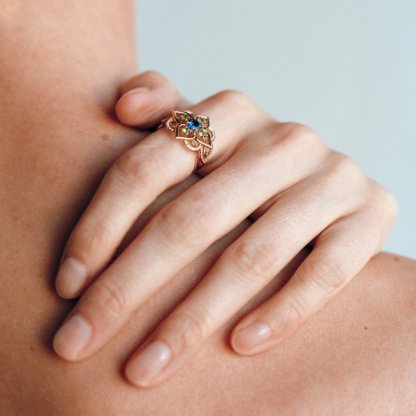 Giardino Sapphire Ring Pink Gold Mellerio