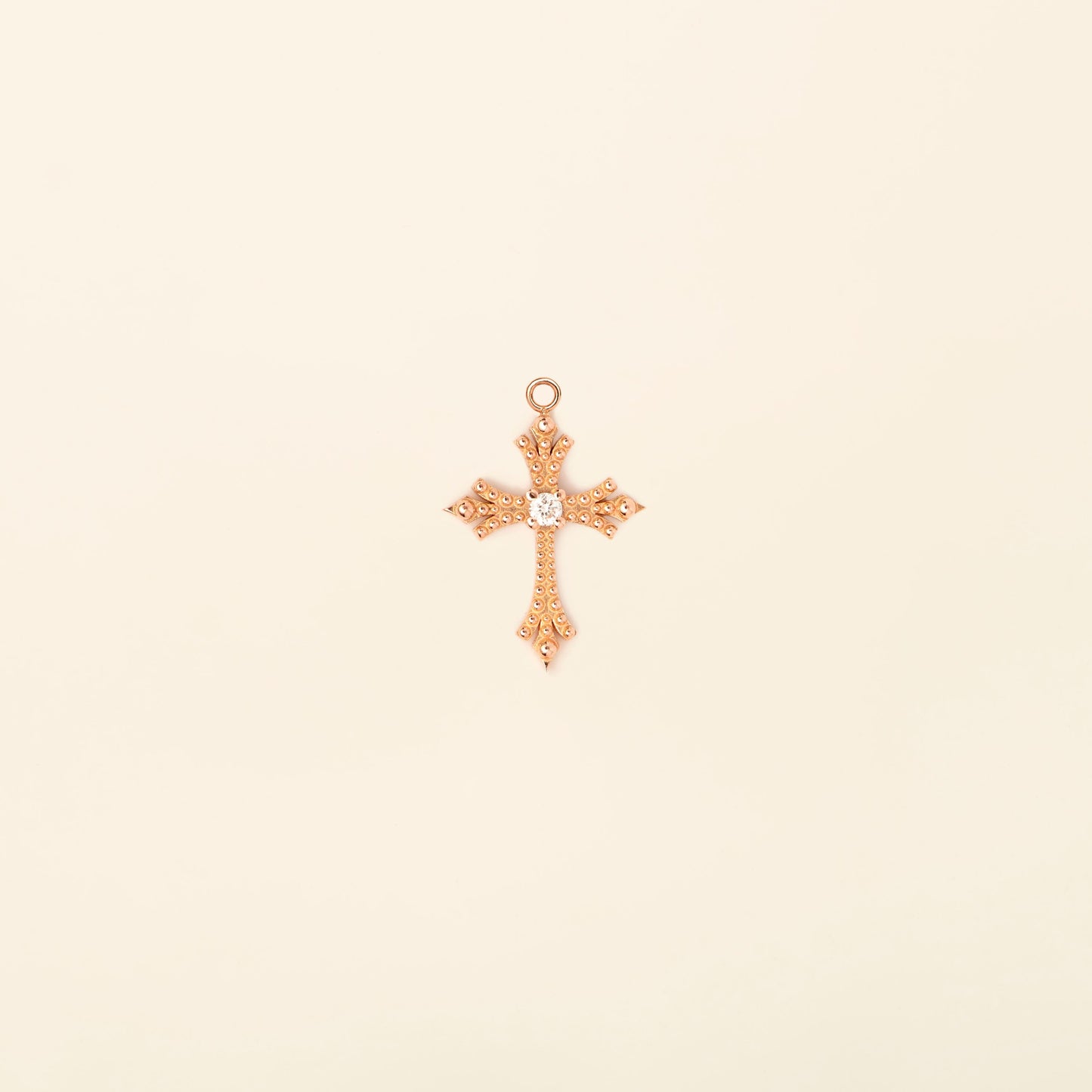 Charm or rose joaillerie fine Mellerio